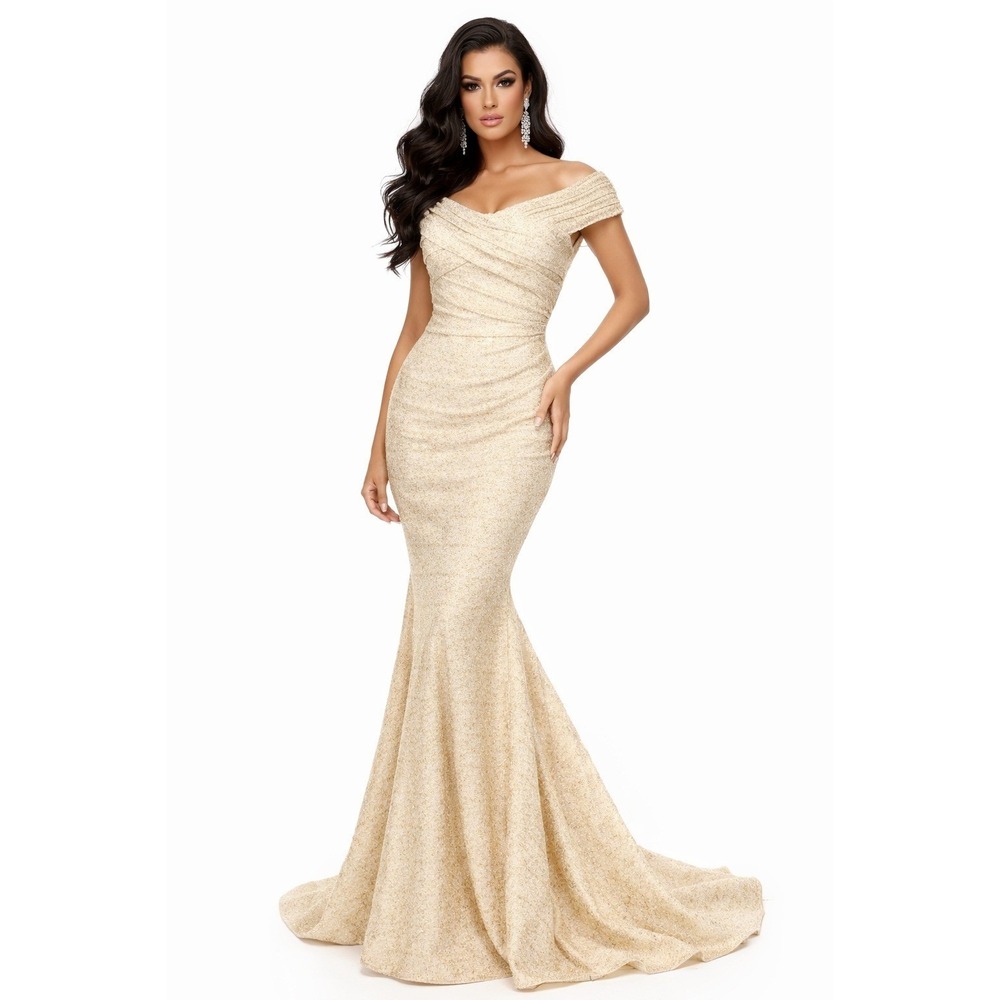 Cecilia‎ Couture Off Shoulder Ruched Mermaid Gown Ivory Size 6
